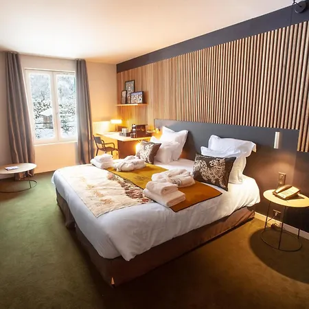 La Folie Douce Hotel 4*