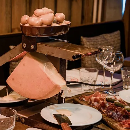 La Folie Douce Hotel 4*