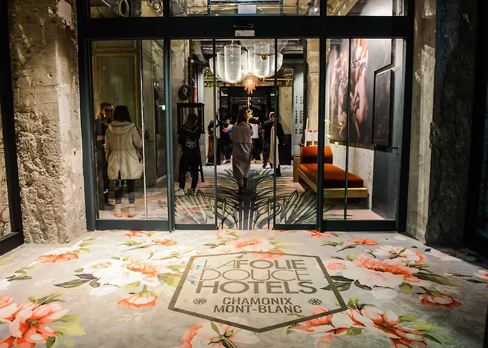 Hotel La Folie Douce 4*