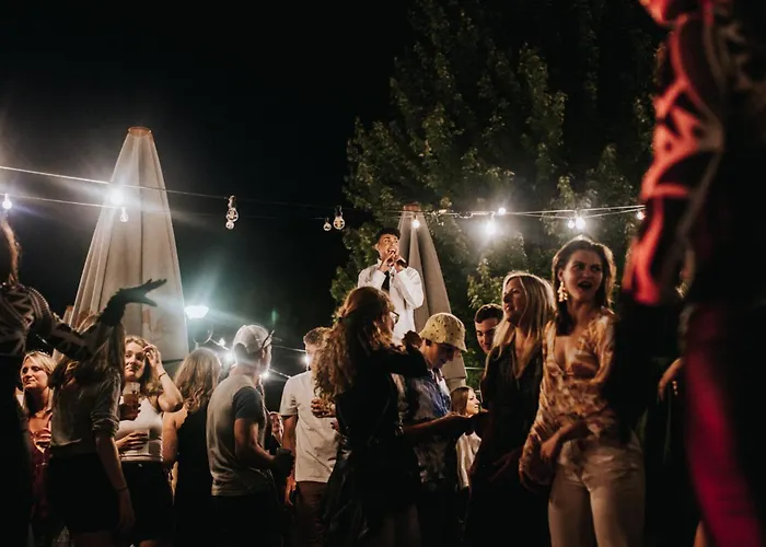 Отель La Folie Douce