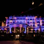 호텔 La Folie Douce 4*