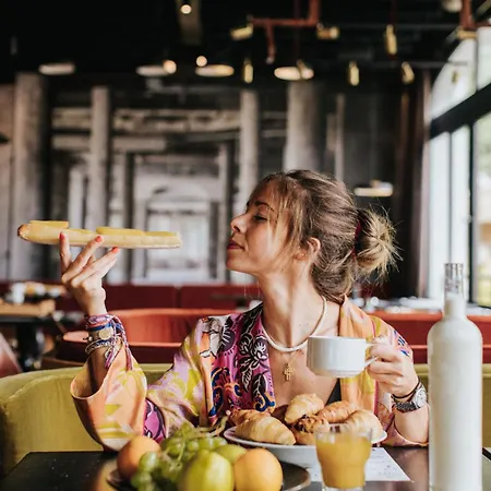 La Folie Douce Hotel