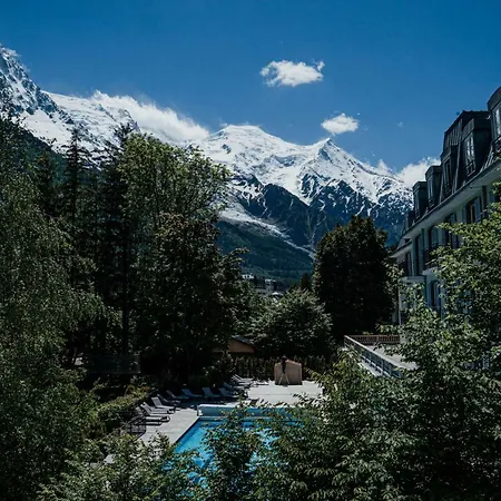 La Folie Douce Hotel