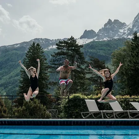 La Folie Douce Hotel