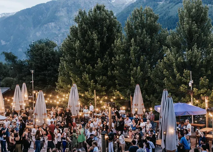 ホテル La Folie Douce 4*